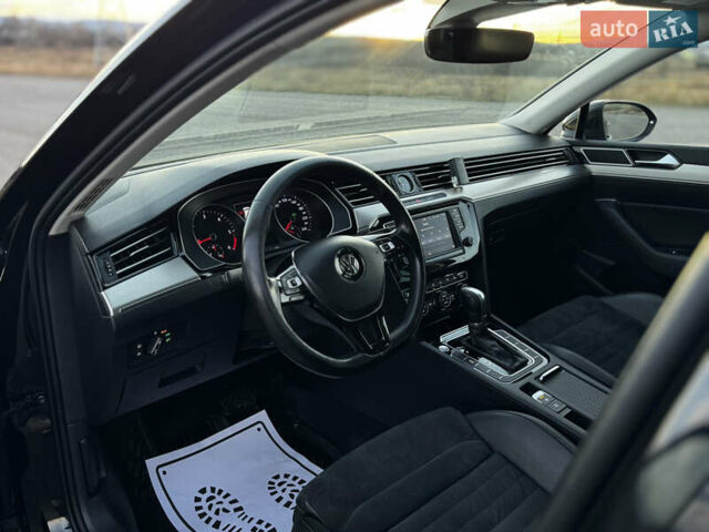 Чорний Фольксваген Пассат, об'ємом двигуна 1.97 л та пробігом 191 тис. км за 17000 $, фото 41 на Automoto.ua