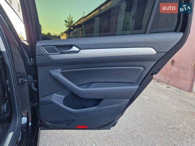 Фольксваген Пассат 2016 в Киеве на Automoto.ua Черный Фольксваген Пассат, объемом двигателя 2 л и пробегом 215 тыс. км за 19700 $, фото 51 на Automoto.ua