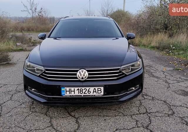 Черный Фольксваген Пассат, объемом двигателя 2 л и пробегом 243 тыс. км за 14499 $, фото 6 на Automoto.ua