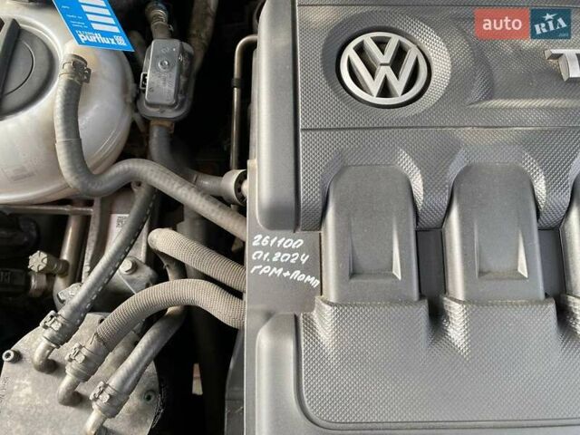 Черный Фольксваген Пассат, объемом двигателя 1.97 л и пробегом 277 тыс. км за 16000 $, фото 66 на Automoto.ua