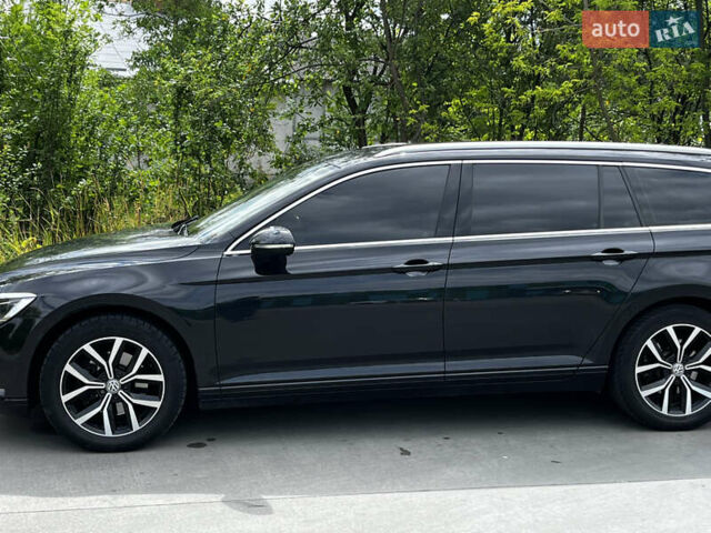 Черный Фольксваген Пассат, объемом двигателя 1.6 л и пробегом 250 тыс. км за 13500 $, фото 17 на Automoto.ua