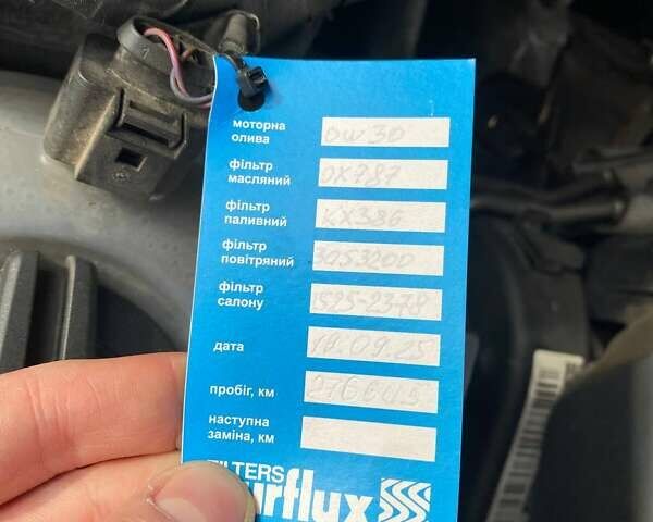 Черный Фольксваген Пассат, объемом двигателя 1.97 л и пробегом 277 тыс. км за 16000 $, фото 67 на Automoto.ua