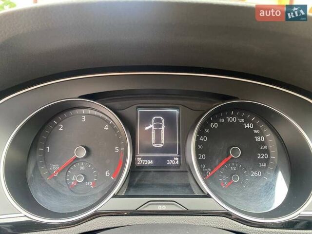 Черный Фольксваген Пассат, объемом двигателя 1.97 л и пробегом 277 тыс. км за 16000 $, фото 22 на Automoto.ua