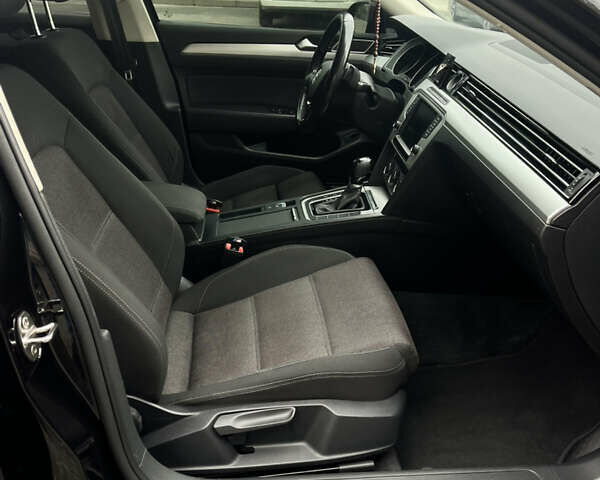 Черный Фольксваген Пассат, объемом двигателя 2 л и пробегом 258 тыс. км за 15850 $, фото 16 на Automoto.ua