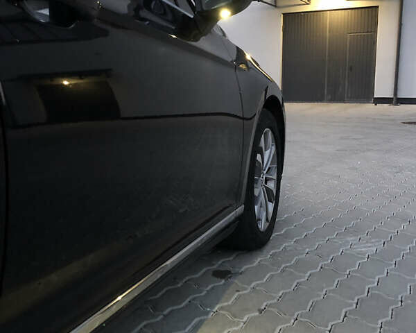 Черный Фольксваген Пассат, объемом двигателя 1.97 л и пробегом 300 тыс. км за 15650 $, фото 15 на Automoto.ua