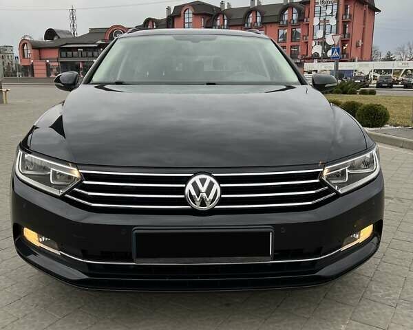 Чорний Фольксваген Пассат, об'ємом двигуна 1.97 л та пробігом 215 тис. км за 15000 $, фото 2 на Automoto.ua