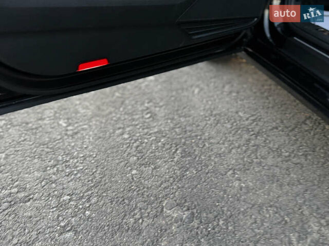 Чорний Фольксваген Пассат, об'ємом двигуна 1.97 л та пробігом 191 тис. км за 17000 $, фото 33 на Automoto.ua