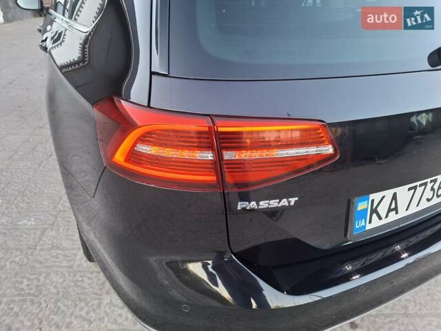 Черный Фольксваген Пассат, объемом двигателя 2 л и пробегом 275 тыс. км за 14999 $, фото 17 на Automoto.ua