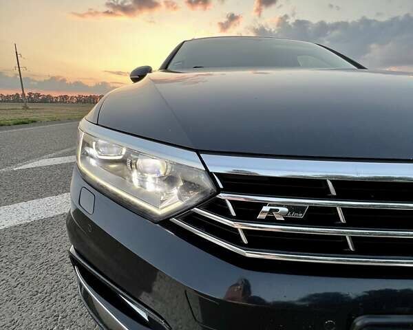 Черный Фольксваген Пассат, объемом двигателя 1.97 л и пробегом 370 тыс. км за 15500 $, фото 62 на Automoto.ua