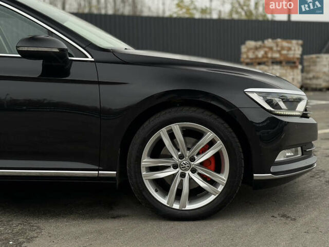 Чорний Фольксваген Пассат, об'ємом двигуна 2 л та пробігом 260 тис. км за 16700 $, фото 10 на Automoto.ua