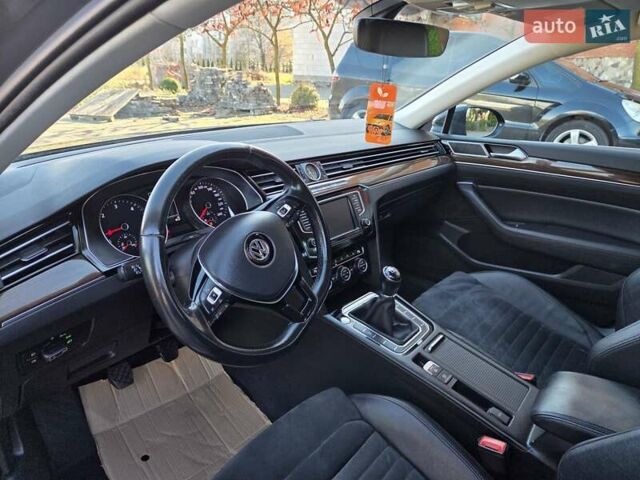 Черный Фольксваген Пассат, объемом двигателя 1.97 л и пробегом 289 тыс. км за 14400 $, фото 19 на Automoto.ua