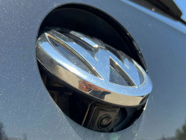 Чорний Фольксваген Пассат, об'ємом двигуна 1.6 л та пробігом 226 тис. км за 14300 $, фото 19 на Automoto.ua