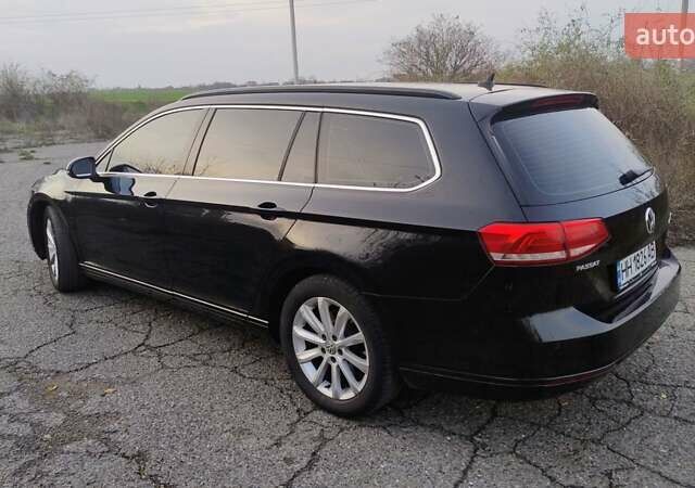 Черный Фольксваген Пассат, объемом двигателя 2 л и пробегом 243 тыс. км за 14499 $, фото 4 на Automoto.ua