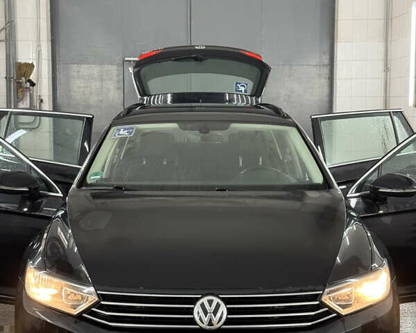 Черный Фольксваген Пассат, объемом двигателя 2 л и пробегом 262 тыс. км за 13500 $, фото 33 на Automoto.ua