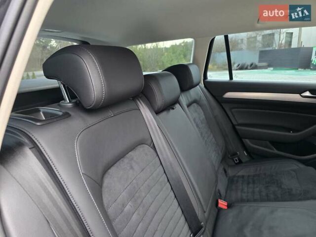 Чорний Фольксваген Пассат, об'ємом двигуна 1.97 л та пробігом 246 тис. км за 15900 $, фото 35 на Automoto.ua