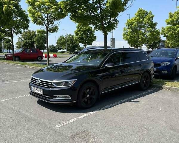 Черный Фольксваген Пассат, объемом двигателя 2 л и пробегом 257 тыс. км за 12800 $, фото 6 на Automoto.ua