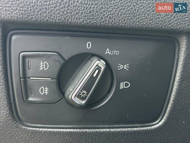 Черный Фольксваген Пассат, объемом двигателя 1.97 л и пробегом 351 тыс. км за 16500 $, фото 41 на Automoto.ua