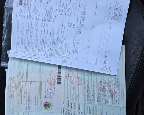 Черный Фольксваген Пассат, объемом двигателя 1.97 л и пробегом 289 тыс. км за 14400 $, фото 35 на Automoto.ua