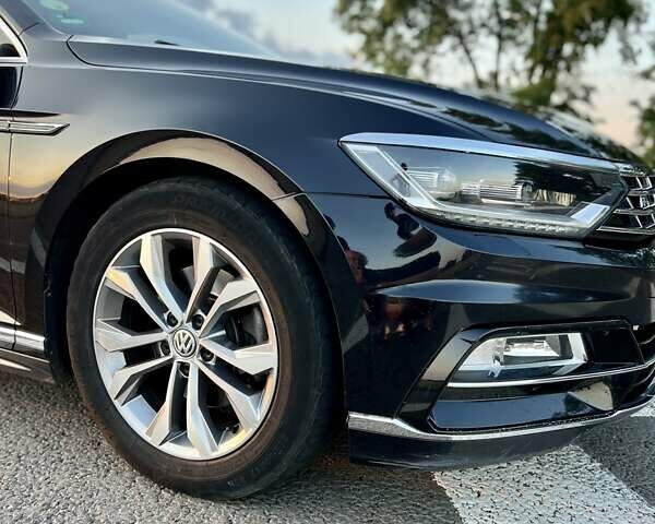 Черный Фольксваген Пассат, объемом двигателя 1.97 л и пробегом 370 тыс. км за 15500 $, фото 25 на Automoto.ua