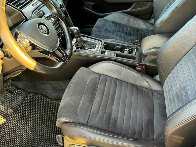 Черный Фольксваген Пассат, объемом двигателя 2 л и пробегом 280 тыс. км за 18200 $, фото 5 на Automoto.ua