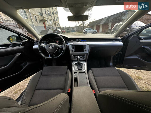 Черный Фольксваген Пассат, объемом двигателя 1.97 л и пробегом 234 тыс. км за 14300 $, фото 22 на Automoto.ua