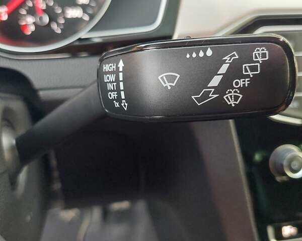 Чорний Фольксваген Пассат, об'ємом двигуна 1.97 л та пробігом 319 тис. км за 13999 $, фото 28 на Automoto.ua