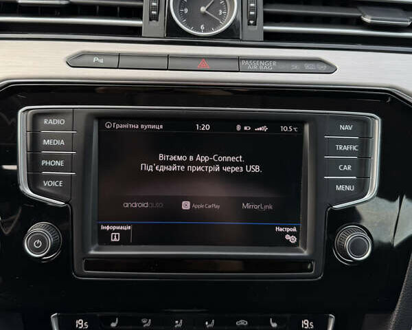 Чорний Фольксваген Пассат, об'ємом двигуна 2 л та пробігом 260 тис. км за 16700 $, фото 52 на Automoto.ua