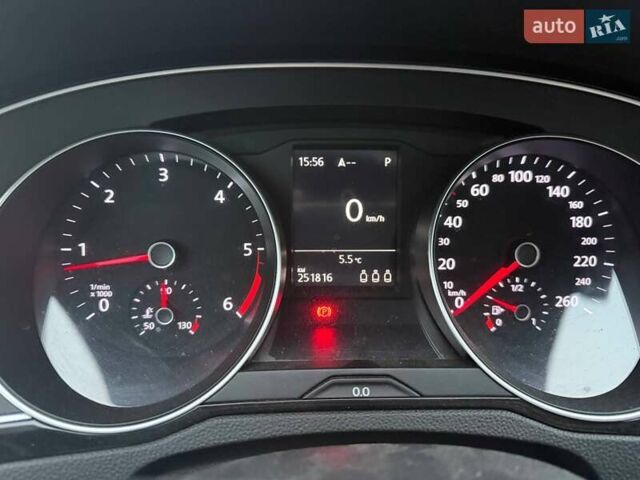 Черный Фольксваген Пассат, объемом двигателя 1.97 л и пробегом 251 тыс. км за 15500 $, фото 2 на Automoto.ua