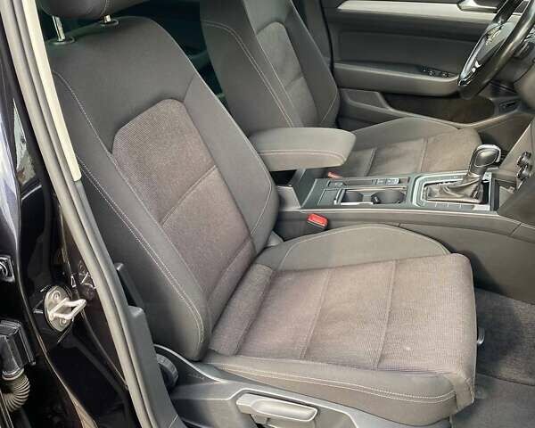 Черный Фольксваген Пассат, объемом двигателя 1.97 л и пробегом 277 тыс. км за 16000 $, фото 33 на Automoto.ua