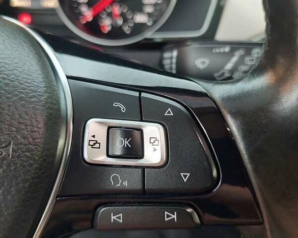 Чорний Фольксваген Пассат, об'ємом двигуна 1.97 л та пробігом 319 тис. км за 13999 $, фото 26 на Automoto.ua