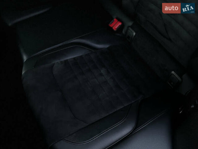 Чорний Фольксваген Пассат, об'ємом двигуна 1.97 л та пробігом 191 тис. км за 17000 $, фото 69 на Automoto.ua