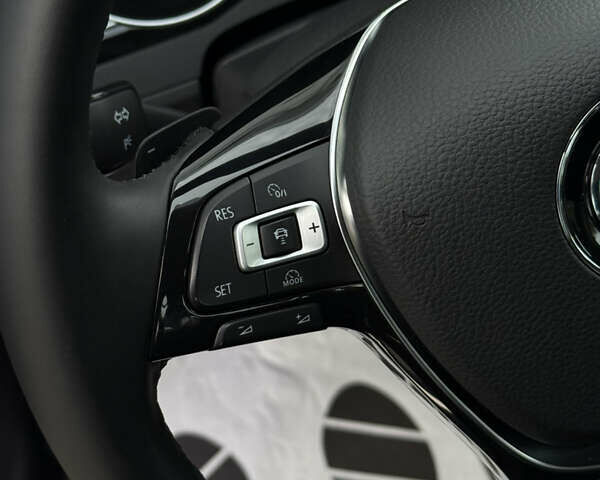 Чорний Фольксваген Пассат, об'ємом двигуна 2 л та пробігом 260 тис. км за 16700 $, фото 33 на Automoto.ua