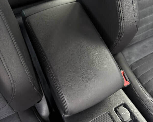 Чорний Фольксваген Пассат, об'ємом двигуна 2 л та пробігом 260 тис. км за 16700 $, фото 55 на Automoto.ua