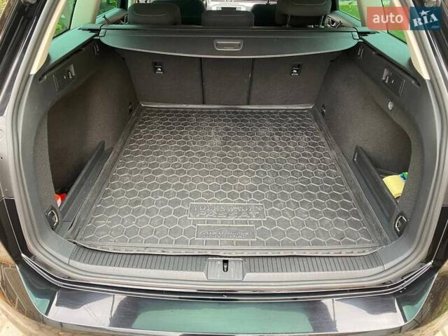 Черный Фольксваген Пассат, объемом двигателя 1.97 л и пробегом 277 тыс. км за 16000 $, фото 51 на Automoto.ua