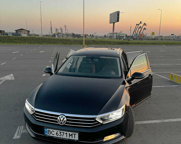 Черный Фольксваген Пассат, объемом двигателя 1.6 л и пробегом 195 тыс. км за 16000 $, фото 6 на Automoto.ua