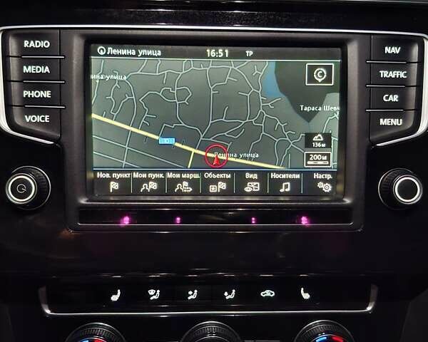 Чорний Фольксваген Пассат, об'ємом двигуна 1.97 л та пробігом 272 тис. км за 14300 $, фото 21 на Automoto.ua