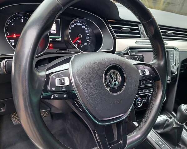 Чорний Фольксваген Пассат, об'ємом двигуна 1.97 л та пробігом 319 тис. км за 13999 $, фото 24 на Automoto.ua