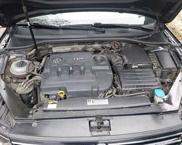 Черный Фольксваген Пассат, объемом двигателя 2 л и пробегом 346 тыс. км за 14800 $, фото 19 на Automoto.ua