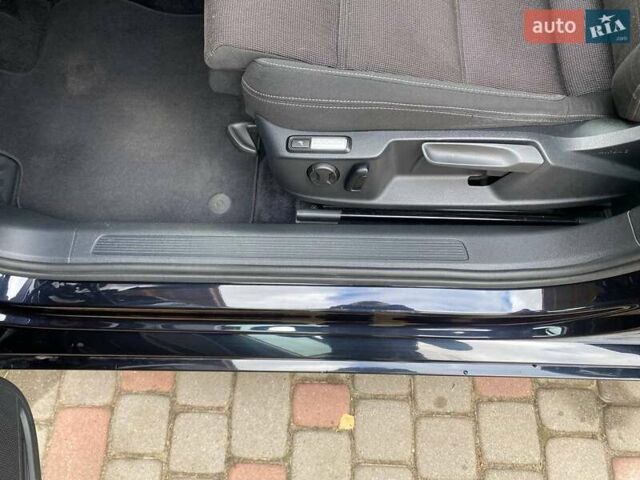 Черный Фольксваген Пассат, объемом двигателя 1.97 л и пробегом 277 тыс. км за 16000 $, фото 47 на Automoto.ua