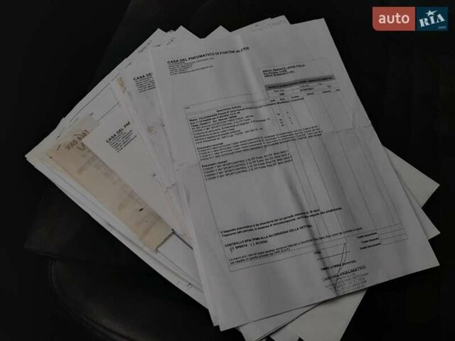 Черный Фольксваген Пассат, объемом двигателя 2 л и пробегом 242 тыс. км за 16000 $, фото 44 на Automoto.ua