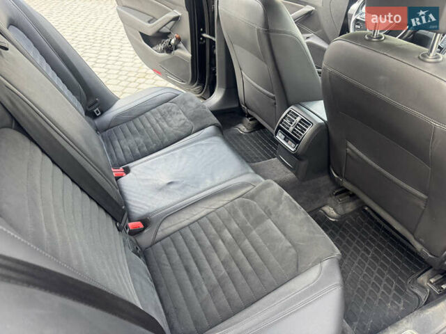 Черный Фольксваген Пассат, объемом двигателя 1.97 л и пробегом 215 тыс. км за 15600 $, фото 10 на Automoto.ua