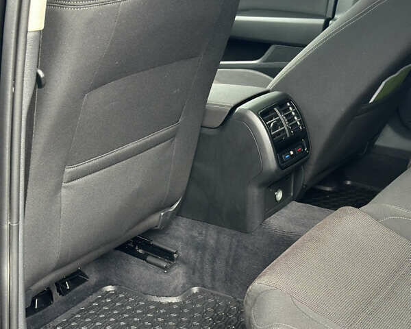 Черный Фольксваген Пассат, объемом двигателя 1.6 л и пробегом 250 тыс. км за 13500 $, фото 14 на Automoto.ua