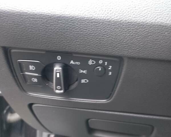 Черный Фольксваген Пассат, объемом двигателя 2 л и пробегом 346 тыс. км за 14800 $, фото 3 на Automoto.ua