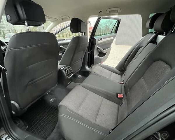 Чорний Фольксваген Пассат, об'ємом двигуна 1.97 л та пробігом 215 тис. км за 15000 $, фото 31 на Automoto.ua