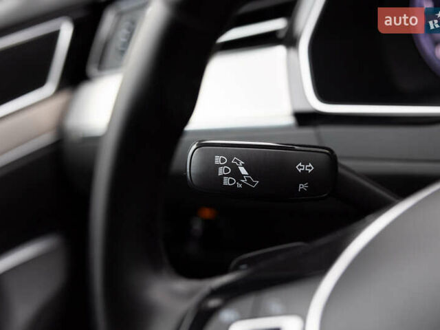 Фольксваген Пассат 2016 в Луцке на Automoto.ua Черный Фольксваген Пассат, объемом двигателя 2 л и пробегом 218 тыс. км за 17300 $, фото 35 на Automoto.ua