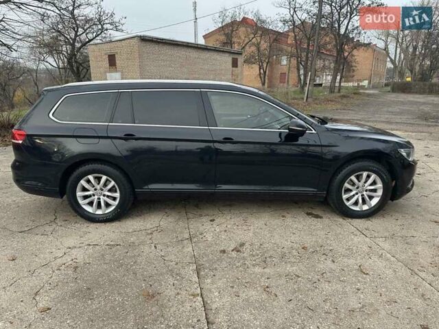 Черный Фольксваген Пассат, объемом двигателя 1.6 л и пробегом 230 тыс. км за 15000 $, фото 7 на Automoto.ua