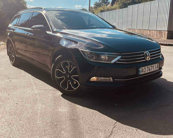 Черный Фольксваген Пассат, объемом двигателя 1.6 л и пробегом 307 тыс. км за 13350 $, фото 8 на Automoto.ua