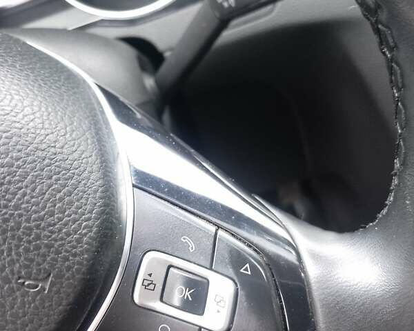 Черный Фольксваген Пассат, объемом двигателя 2 л и пробегом 346 тыс. км за 14800 $, фото 9 на Automoto.ua