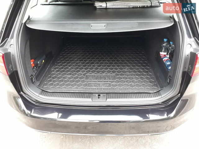 Черный Фольксваген Пассат, объемом двигателя 2 л и пробегом 242 тыс. км за 16000 $, фото 13 на Automoto.ua