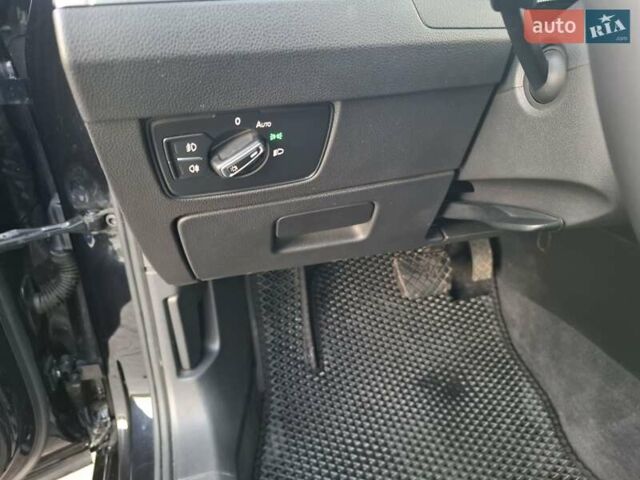 Черный Фольксваген Пассат, объемом двигателя 2 л и пробегом 275 тыс. км за 14999 $, фото 14 на Automoto.ua